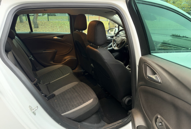 Opel Astra SPORTS TOURER 1.2 TURBO 130 ELEGANCE BUSINESS