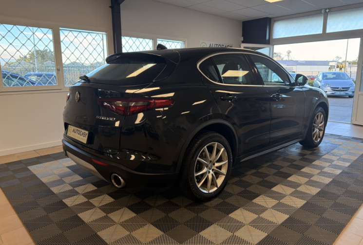 Alfa Romeo Stelvio 2.2 JTD 16V Q4 210 / AT 8 / LUSSO 