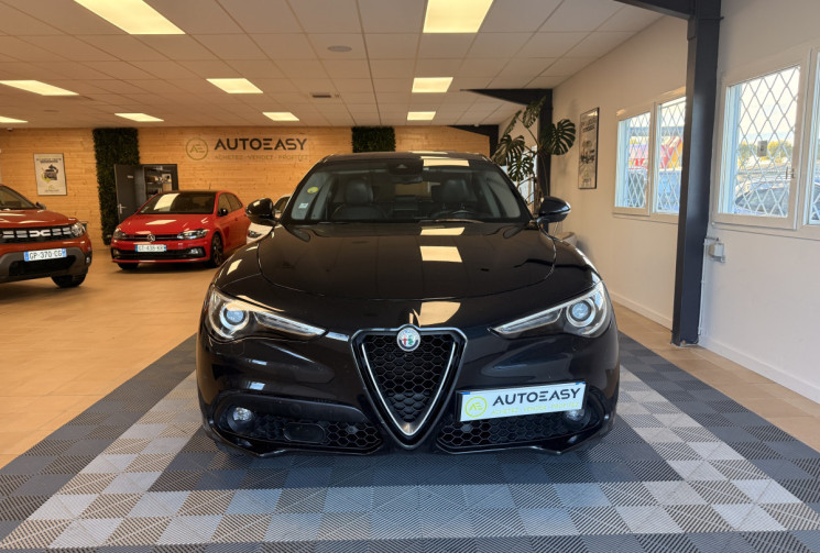 Alfa Romeo Stelvio 2.2 JTD 16V Q4 210 / AT 8 / LUSSO 