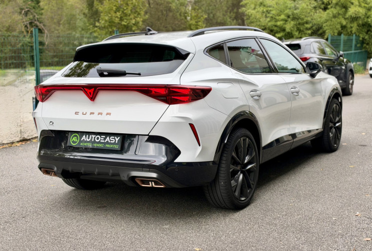 CUPRA Formentor V 1.5 e-Hybrid 204 DSG6 MIDNIGHT EDITION / Sièges baquets / Audio SENNHEISER / JA 19