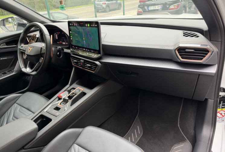 CUPRA Formentor V 1.5 e-Hybrid 204 DSG6 MIDNIGHT EDITION / Sièges baquets / Audio SENNHEISER / JA 19