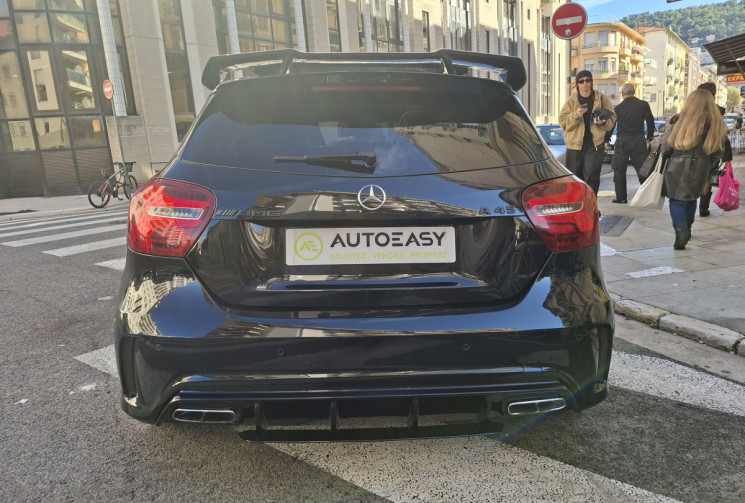 Mercedes Classe A A45 381 CH AMG 4 MATIC KIT AERO CARBON 66500 KMS / SIEGES F1 