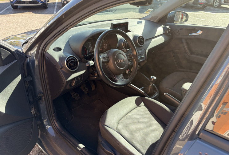 Audi A1 SPORTBACK 1.4 TDI 90 ultra BUSINESS LINE