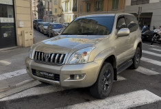Toyota Land Cruiser 3.0 D4D KDJ 163 CH CLIMATISATION / 4 ROUES MOTRICES