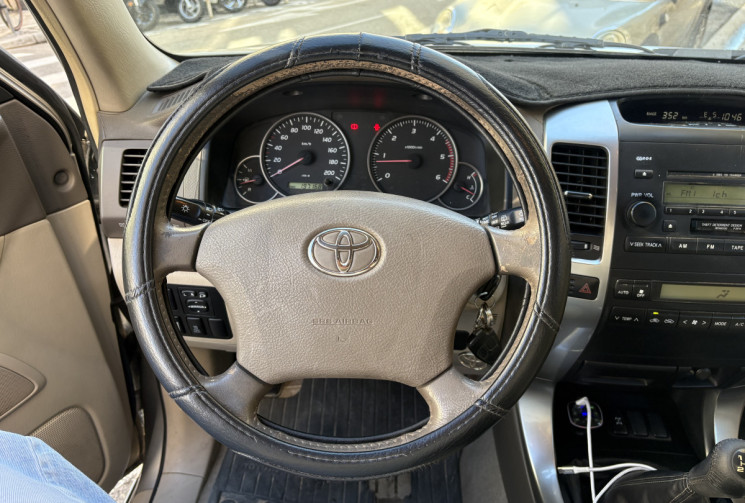 Toyota Land Cruiser 3.0 D4D KDJ 163 CH CLIMATISATION / 4 ROUES MOTRICES