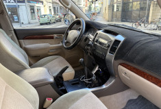 Toyota Land Cruiser 3.0 D4D KDJ 163 CH CLIMATISATION / 4 ROUES MOTRICES
