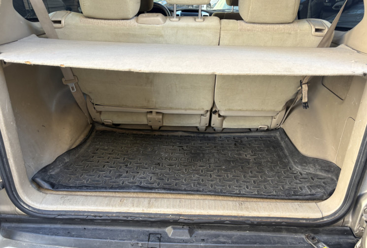 Toyota Land Cruiser 3.0 D4D KDJ 163 CH CLIMATISATION / 4 ROUES MOTRICES