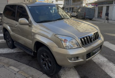 Toyota Land Cruiser 3.0 D4D KDJ 163 CH CLIMATISATION / 4 ROUES MOTRICES