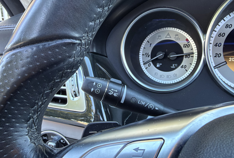 Mercedes CLASSE CLS 350 Coupé V6 306 7G-Tronic Pack AMG / Harman Kardon / Toit Ouvrant / Caméra 