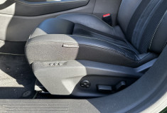 Peugeot 308 PHEV 225ch GT Pack e-EAT8 - Système son FOCAL