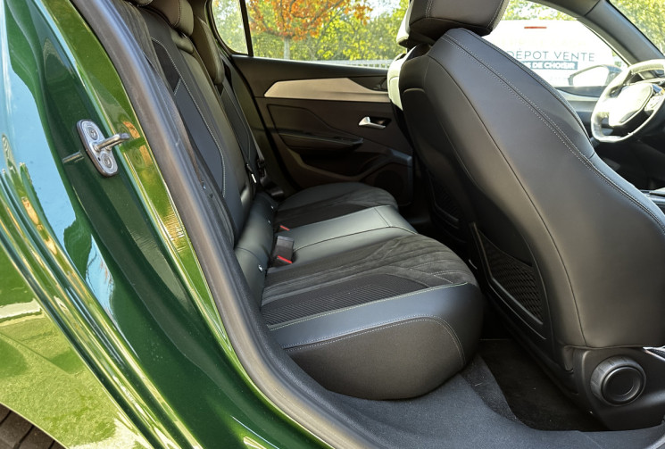 Peugeot 308 PHEV 225ch GT Pack e-EAT8 - Système son FOCAL