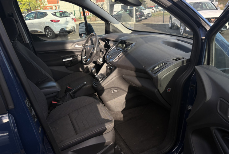Ford Grand Tourneo Connect 16.tdci 115 cv titanium