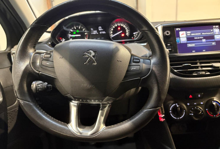 Peugeot 208 STYLE DISTRI OK CT VIERGE 