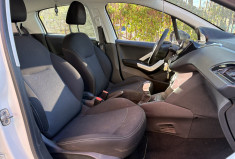 Peugeot 208 1.2 68cv LIKE / 1ere main / Clim / Suivi complet / distribution changée / 2018 / 99000km