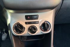 Peugeot 208 1.2 68cv LIKE / 1ere main / Clim / Suivi complet / distribution changée / 2018 / 99000km