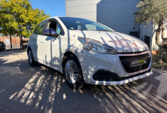 Peugeot 208 1.2 68cv LIKE / 1ere main / Clim / Suivi complet / distribution changée / 2018 / 99000km