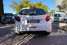 Peugeot 208 1.2 68cv LIKE / 1ere main / Clim / Suivi complet / distribution changée / 2018 / 99000km