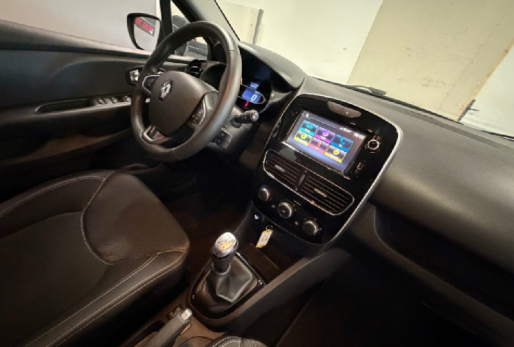 Renault Clio RENAULT CLIO IV Clio TCe 90 E6C Zen