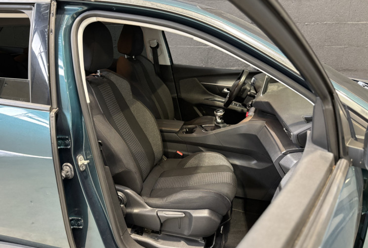 Peugeot 5008 1.5 BlueHDi 130 ch Allure / 7 places / Entretien à jour / CarPlay Android Auto