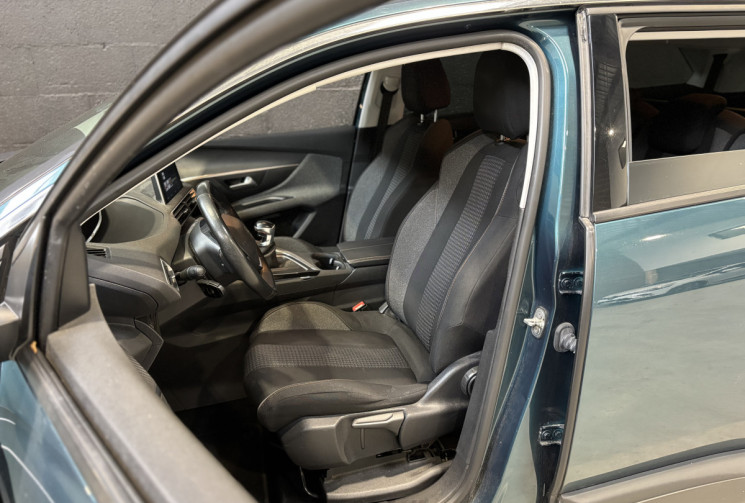 Peugeot 5008 1.5 BlueHDi 130 ch Allure / 7 places / Entretien à jour / CarPlay Android Auto