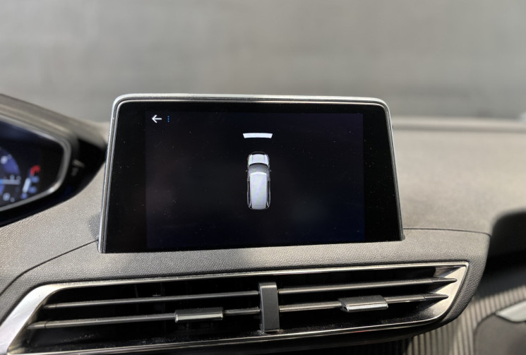 Peugeot 5008 1.5 BlueHDi 130 ch Allure / 7 places / Entretien à jour / CarPlay Android Auto