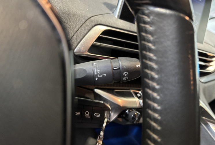 Peugeot 5008 1.5 BlueHDi 130 ch Allure / 7 places / Entretien à jour / CarPlay Android Auto