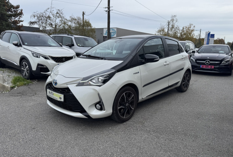 Toyota Yaris 3 Phase 2 1.5 VVTi HSD Hybrid E-CVT 100 cv COLLECTION