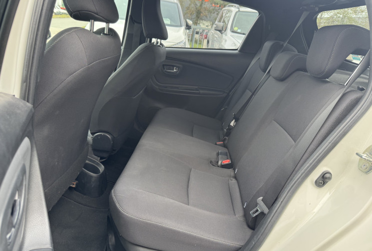 Toyota Yaris 3 Phase 2 1.5 VVTi HSD Hybrid E-CVT 100 cv COLLECTION