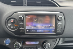 Toyota Yaris 3 Phase 2 1.5 VVTi HSD Hybrid E-CVT 100 cv COLLECTION