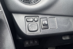 Toyota Yaris 3 Phase 2 1.5 VVTi HSD Hybrid E-CVT 100 cv COLLECTION