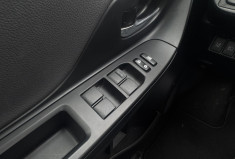 Toyota Yaris 3 Phase 2 1.5 VVTi HSD Hybrid E-CVT 100 cv COLLECTION