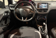 Peugeot 208 STYLE 1.2 VTI 82CV CT OK MOINS DE 6 MOIS 