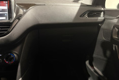 Peugeot 208 STYLE 1.2 VTI 82CV CT OK MOINS DE 6 MOIS 