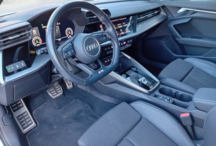 Audi A3 SPORTBACK 35 TDI 150 ch S line S tronic 7 - Toit Ouvrant - sièges chauffants - 