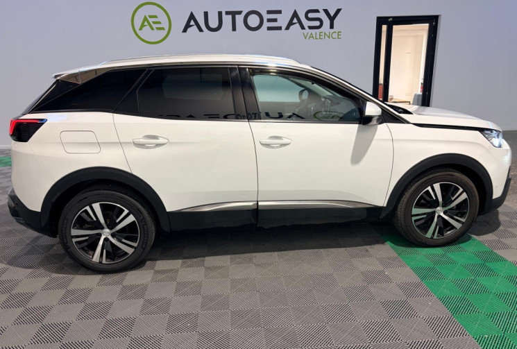 Peugeot 3008 Allure Business II (P84)1.5HDI 130CV + ATTELAGE + ENTRETIEN COMPLET-1ER MAIN