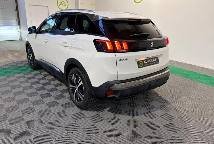 Peugeot 3008 Allure Business II (P84)1.5HDI 130CV + ATTELAGE + ENTRETIEN COMPLET-1ER MAIN