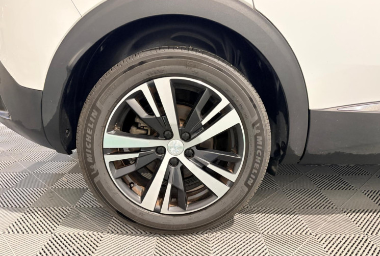 Peugeot 3008 Allure Business II (P84)1.5HDI 130CV + ATTELAGE + ENTRETIEN COMPLET-1ER MAIN