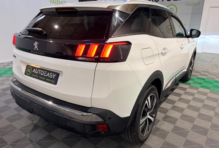 Peugeot 3008 Allure Business II (P84)1.5HDI 130CV + ATTELAGE + ENTRETIEN COMPLET-1ER MAIN