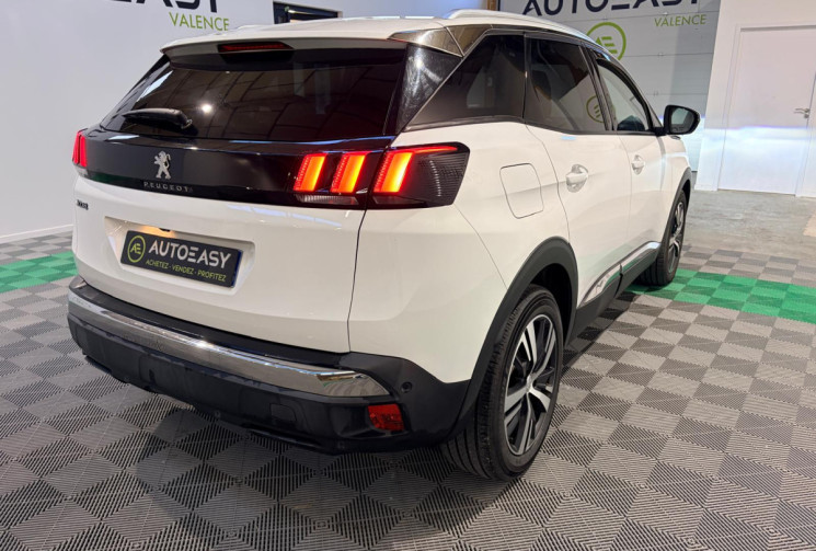 Peugeot 3008 Allure Business II (P84)1.5HDI 130CV + ATTELAGE + ENTRETIEN COMPLET-1ER MAIN