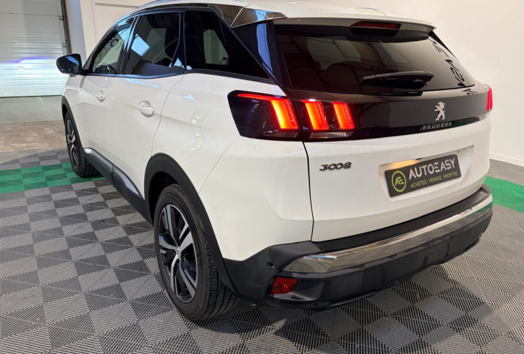 Peugeot 3008 Allure Business II (P84)1.5HDI 130CV + ATTELAGE + ENTRETIEN COMPLET-1ER MAIN