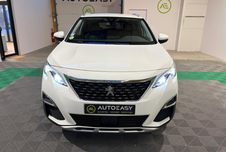 Peugeot 3008 Allure Business II (P84)1.5HDI 130CV + ATTELAGE + ENTRETIEN COMPLET-1ER MAIN