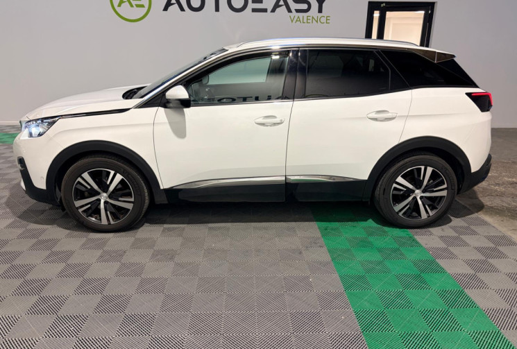 Peugeot 3008 Allure Business II (P84)1.5HDI 130CV + ATTELAGE + ENTRETIEN COMPLET-1ER MAIN