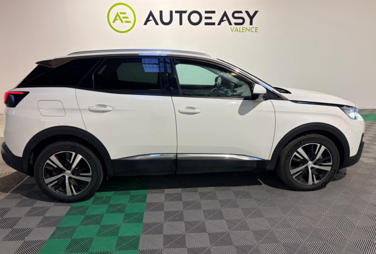 Peugeot 3008 Allure Business II (P84)1.5HDI 130CV + ATTELAGE + ENTRETIEN COMPLET-1ER MAIN