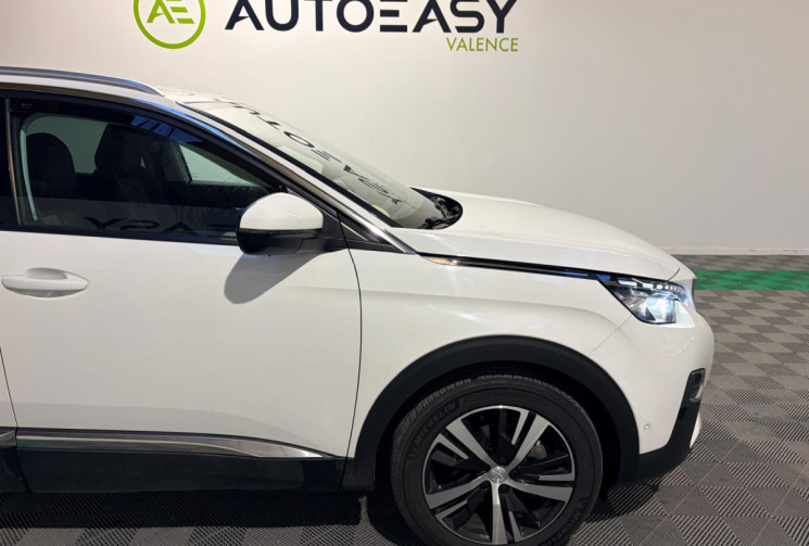 Peugeot 3008 Allure Business II (P84)1.5HDI 130CV + ATTELAGE + ENTRETIEN COMPLET-1ER MAIN