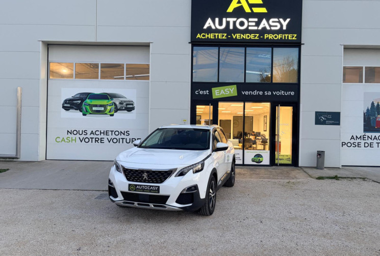 Peugeot 3008 Allure Business II (P84)1.5HDI 130CV + ATTELAGE + ENTRETIEN COMPLET-1ER MAIN