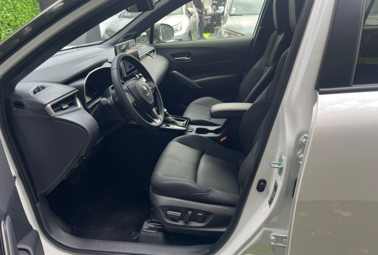Toyota Corolla  CROSS 2.0 VVTI HYBRID AWD 196 cv