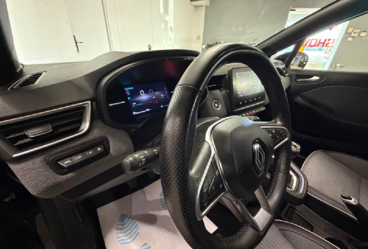 Renault CLIO V RENAULT CLIO V NOUVELLE Clio TCe 90 Techno