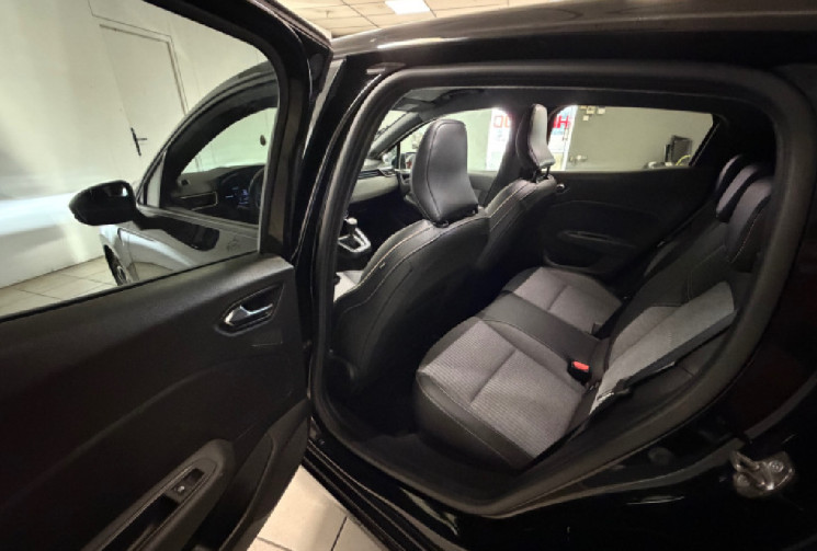 Renault CLIO V RENAULT CLIO V NOUVELLE Clio TCe 90 Techno