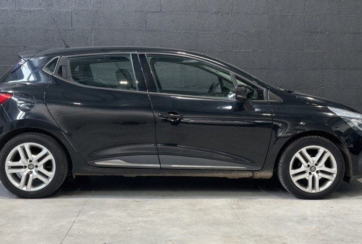 Renault Clio 0.9 TCe 75 GÉNÉRATION 2019 / RADARS AR / RÉTROS ÉLEC