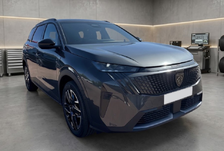 Peugeot 5008 GT / Neuf / Hybride / Garantie Constructeur / -29.5%